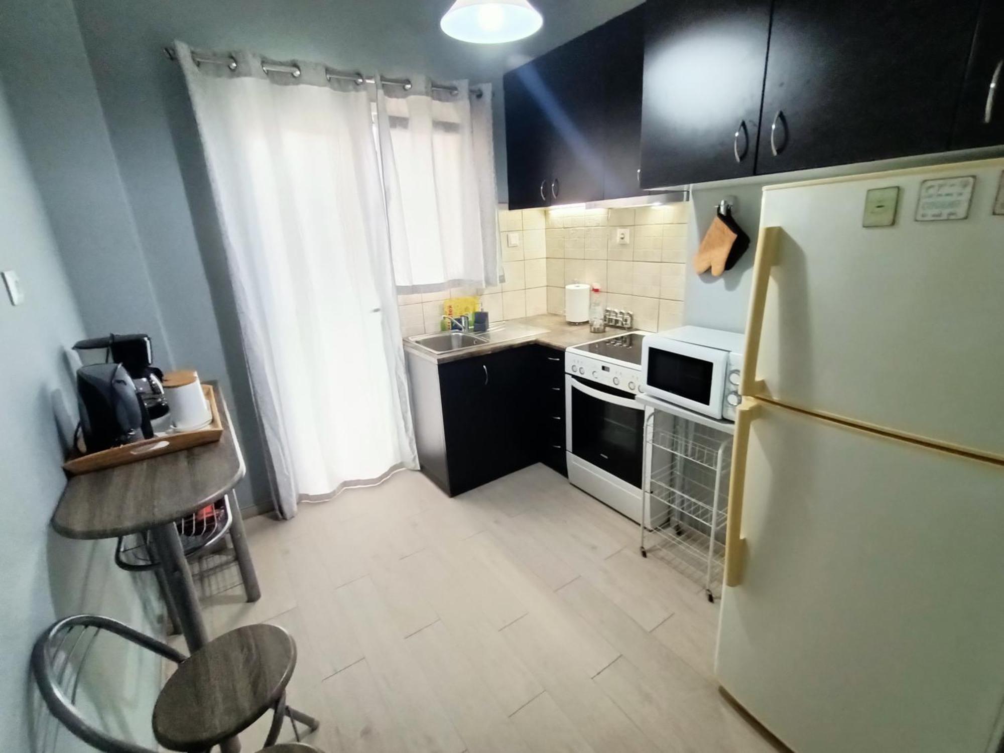 Couple'S Escape Apartment Athens Exterior photo